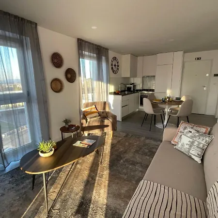 Apartment Retiro Em